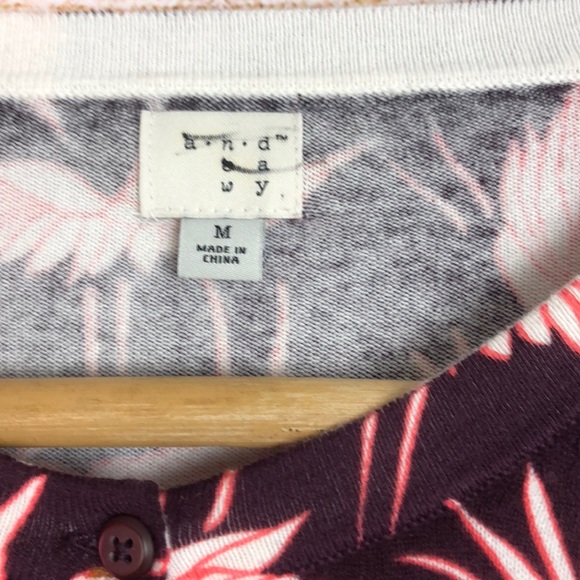 Cardigan - Picture 3 of 4